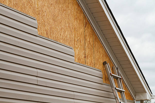 24/7 Emergency Storm Damage Siding Repair experts in Washington Boro, PA